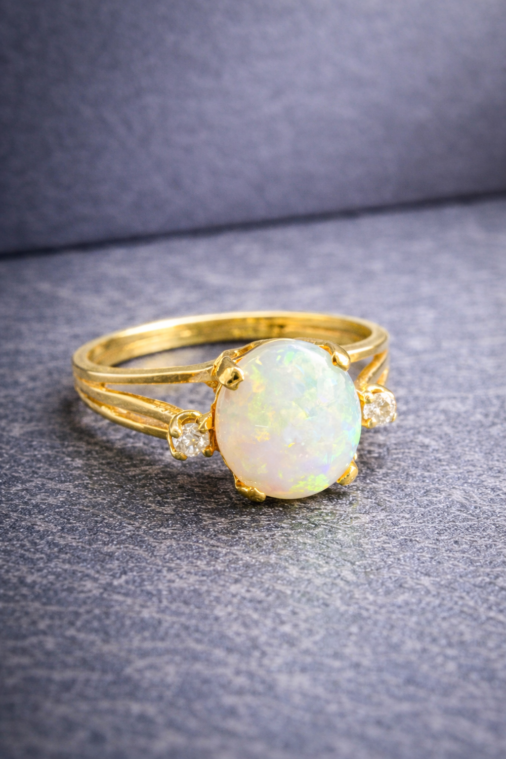 オパール＆メレダイヤリングお買取りさせていただきました！