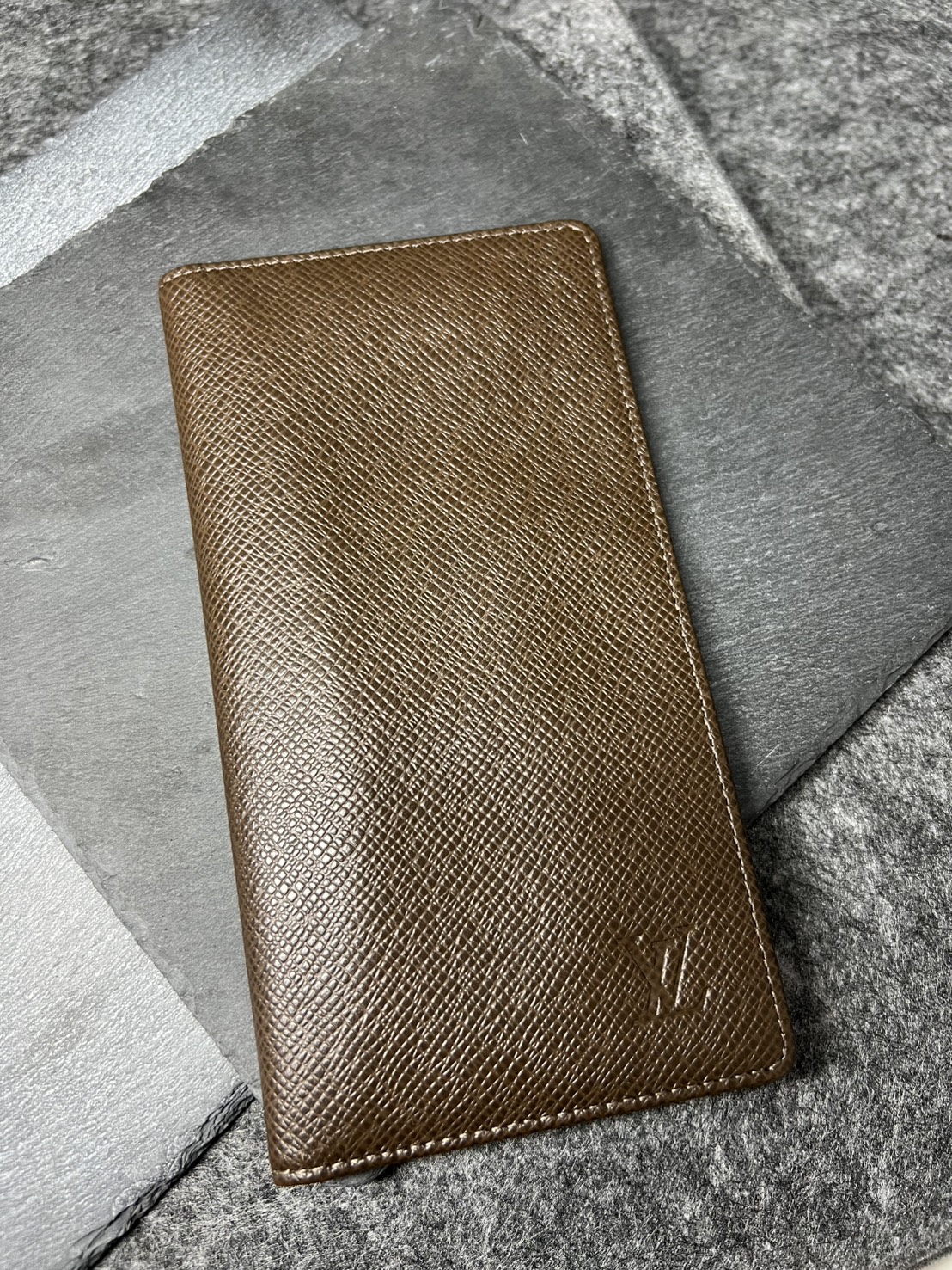 ルイ・ヴィトン財布買い取らせていただきました！！